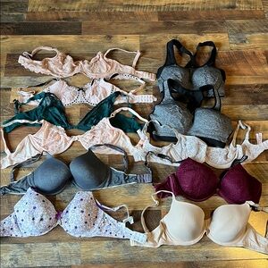 Large Lot Of 11 Victoria’s Secret Bras Bra Mix Band Size 32-38 Cup DD